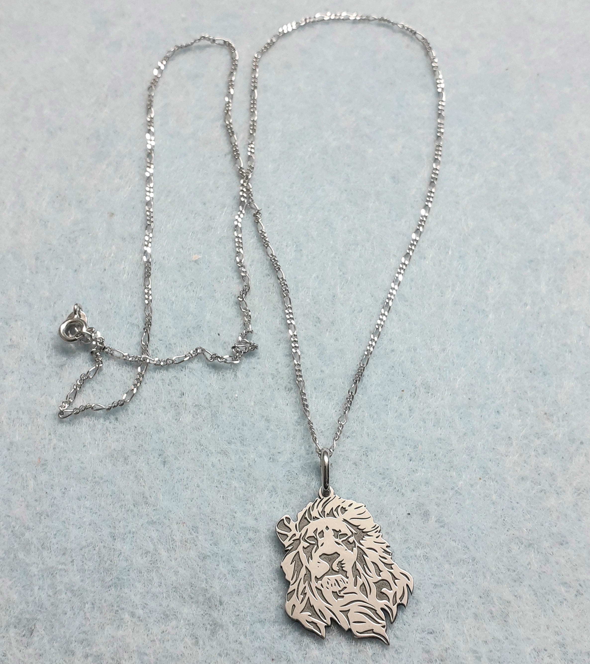 Collana Testa Leone