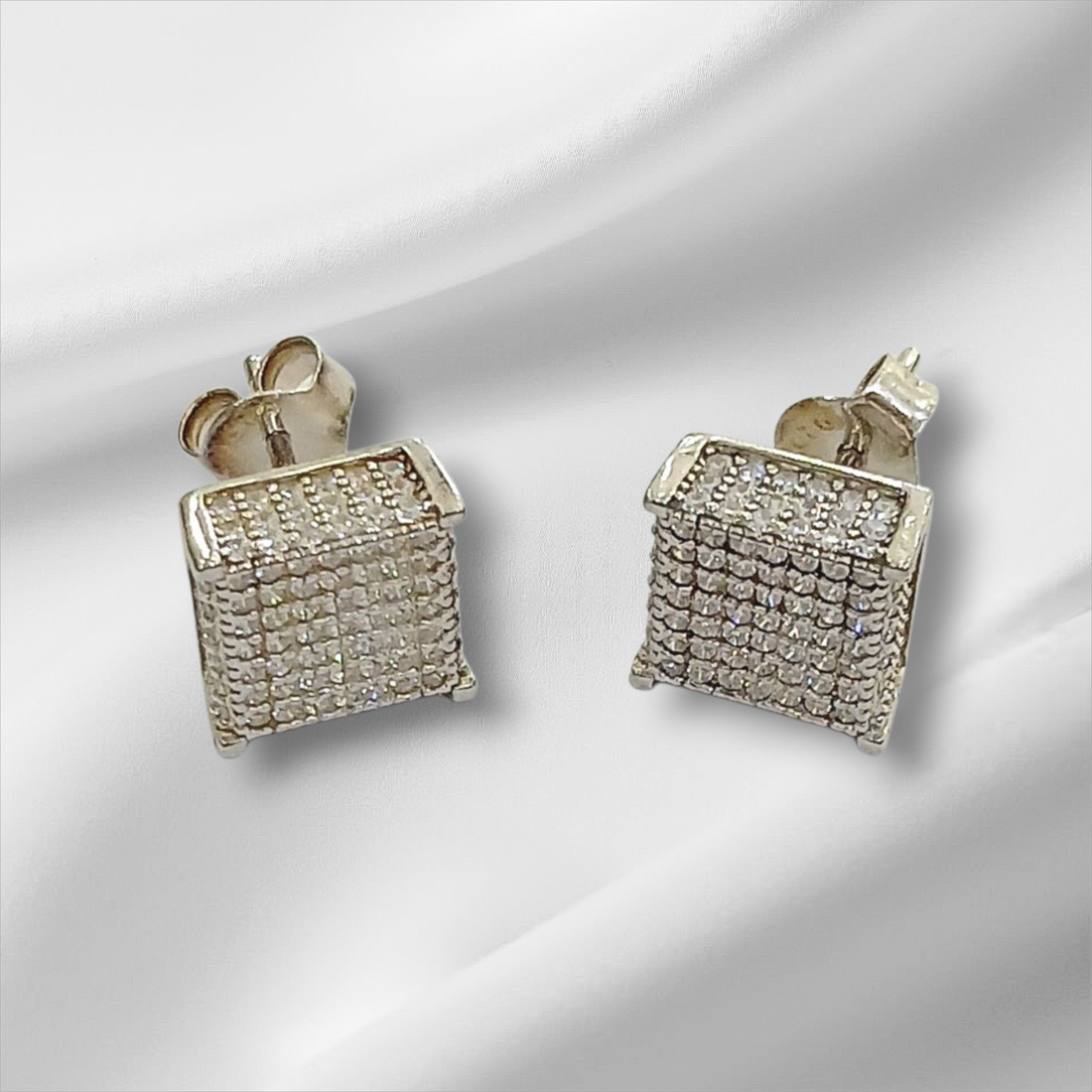 Orecchini Quadrati Pavè