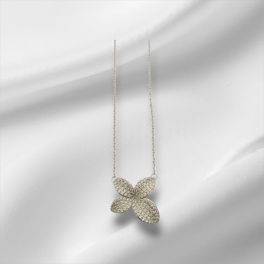 Collana Foglia