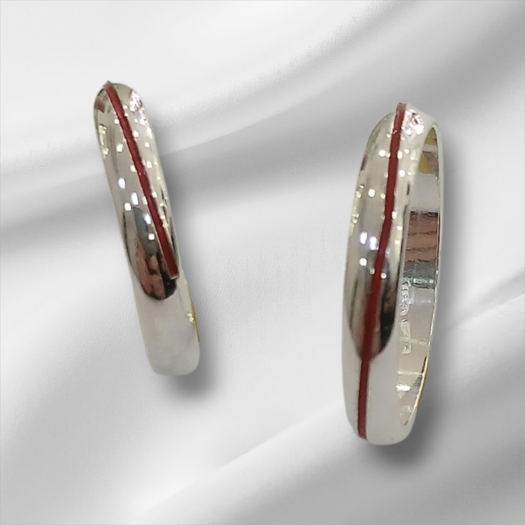 Coppia Di Fedine Filo Rosso